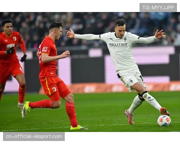 德甲某球员因涉嫌赌博被内部禁赛，检察官已介入调查。