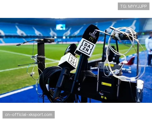 法甲转播权新周期:Canal+与DAZN的竞标战进入白热化阶段 法甲转播权新周期:Canal+与DAZN的竞标战进入白热化阶段